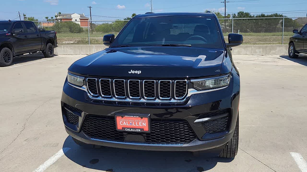 Thumbnail: 2025 Jeep Grand Cherokee - 3