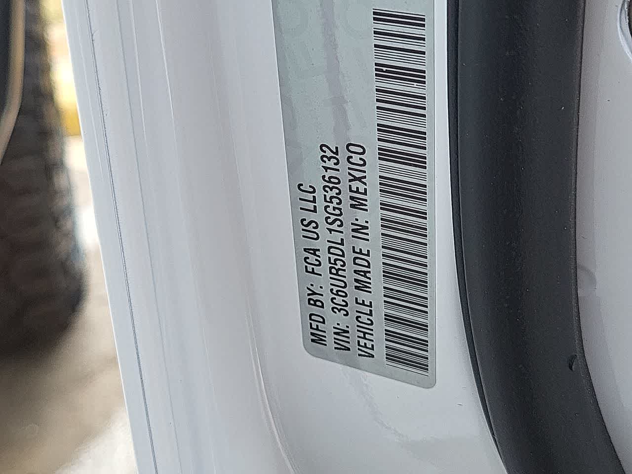 2025 RAM 2500 ST 29