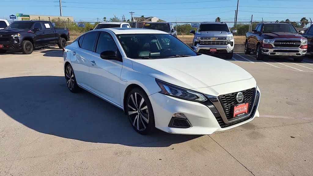 Used 2021 Nissan Altima 2.5 SR Sedan
