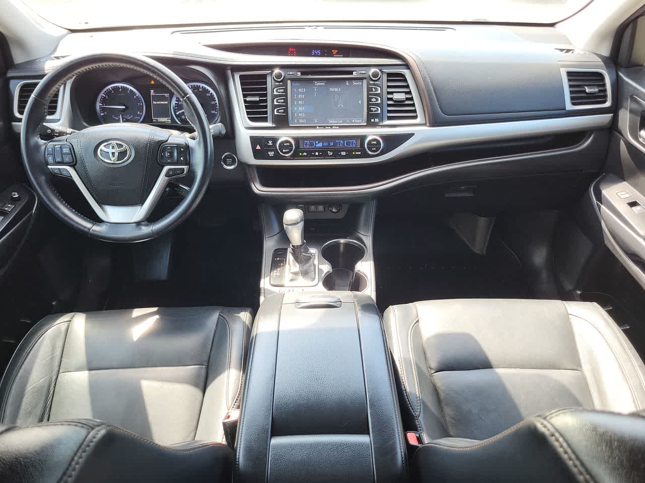 Thumbnail: 2018 Toyota Highlander - 18