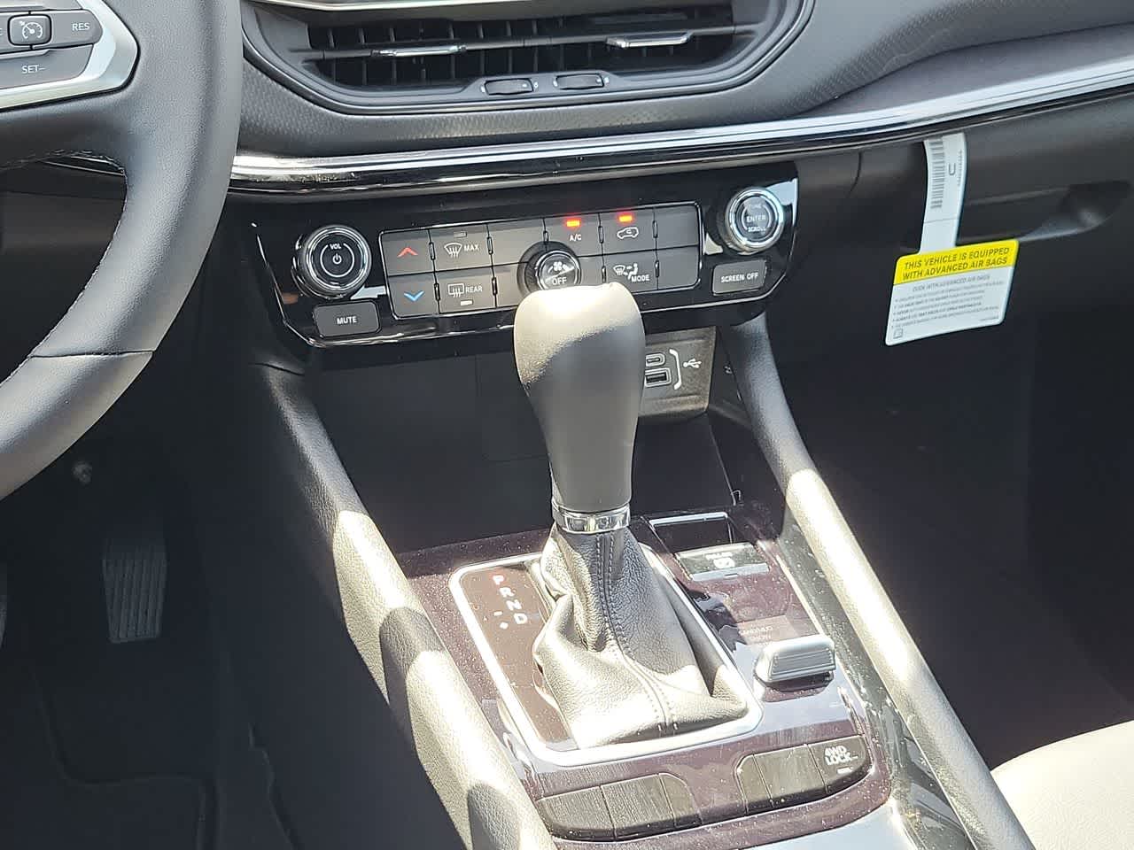 Thumbnail: 2026 Jeep Compass - 25