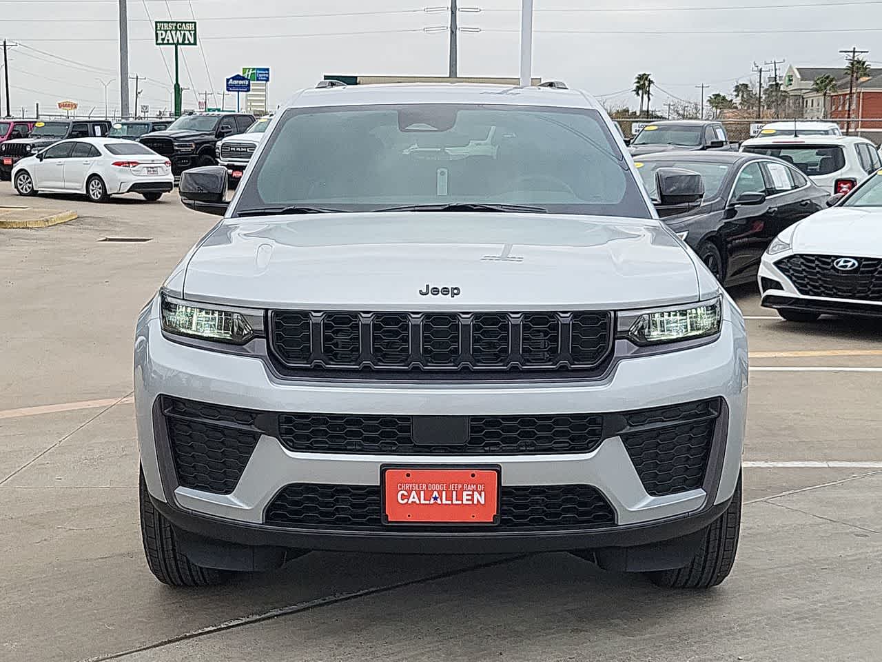 Thumbnail: 2026 Jeep Grand Cherokee - 14