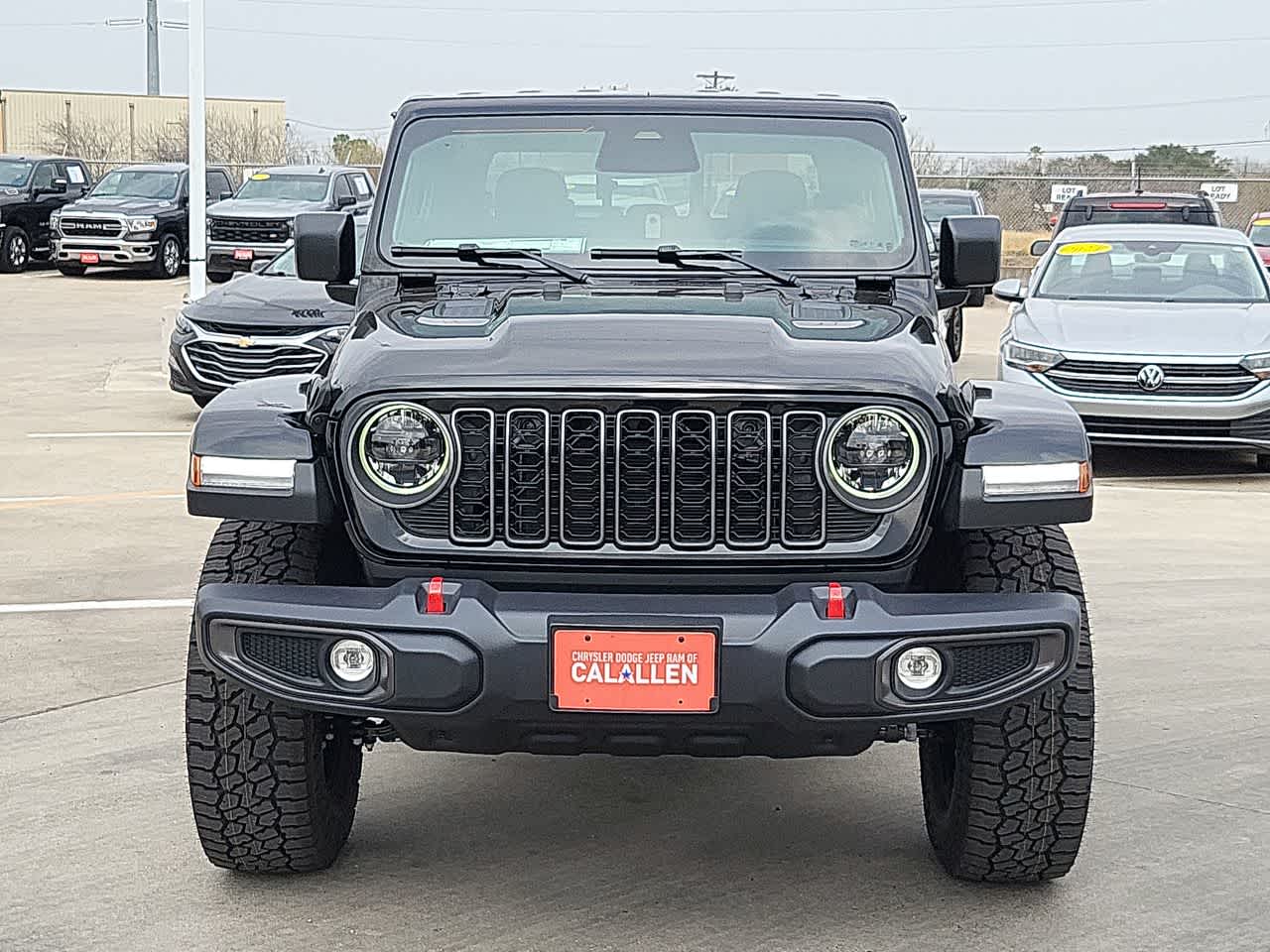 Thumbnail: 2026 Jeep Gladiator - 14