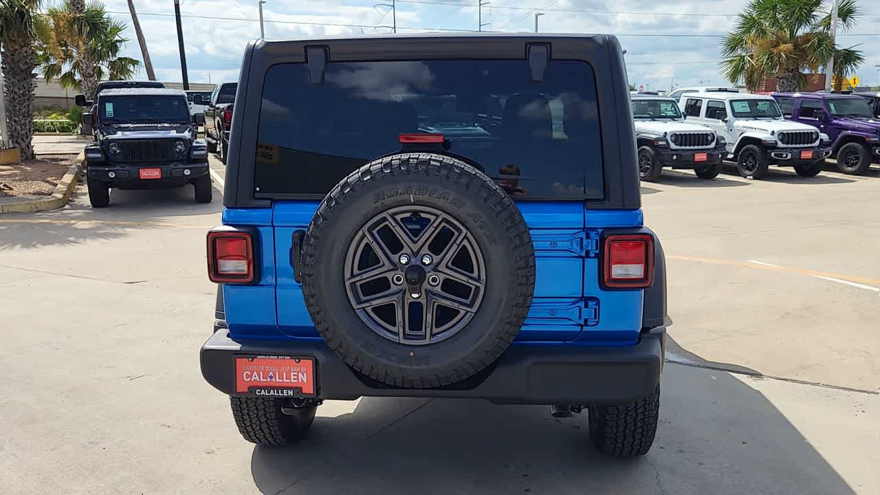Thumbnail: 2026 Jeep Wrangler - 7
