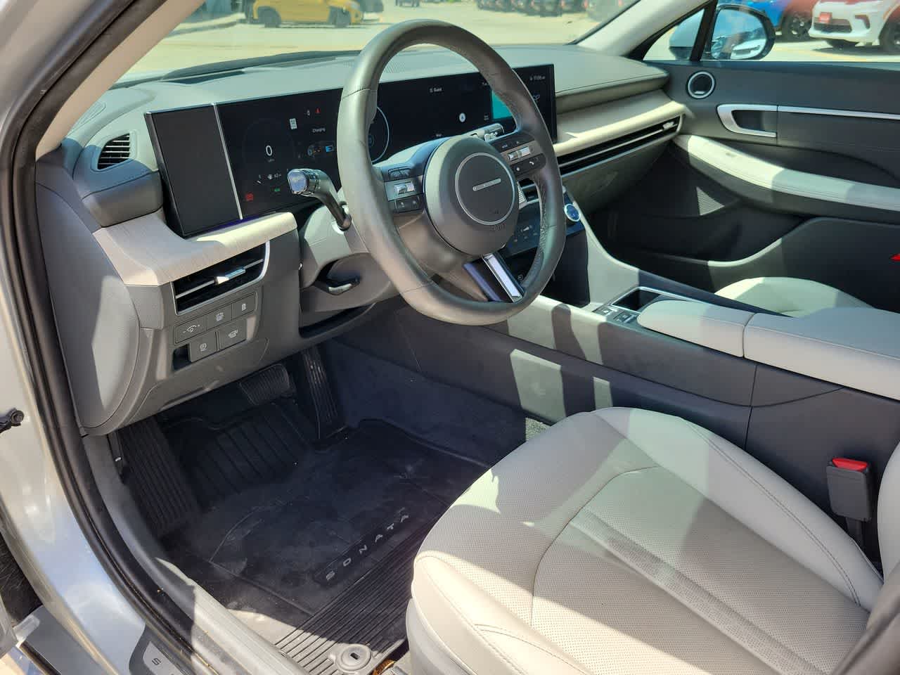 Thumbnail: 2024 Hyundai Sonata - 10