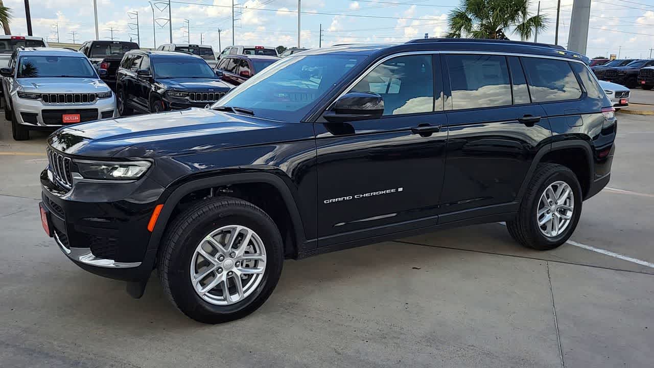 Thumbnail: 2025 Jeep Grand Cherokee - 4