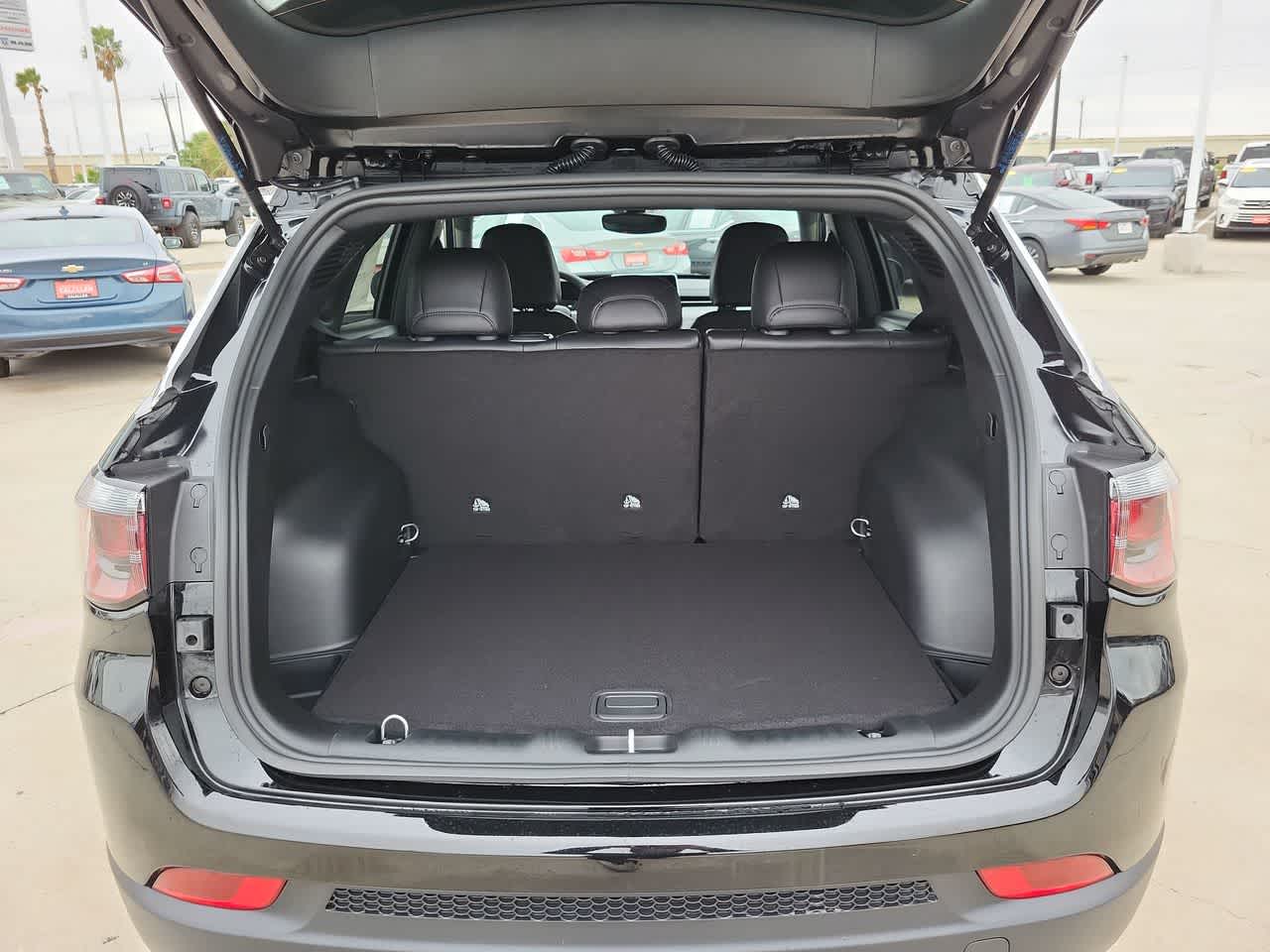 Thumbnail: 2026 Jeep Compass - 27