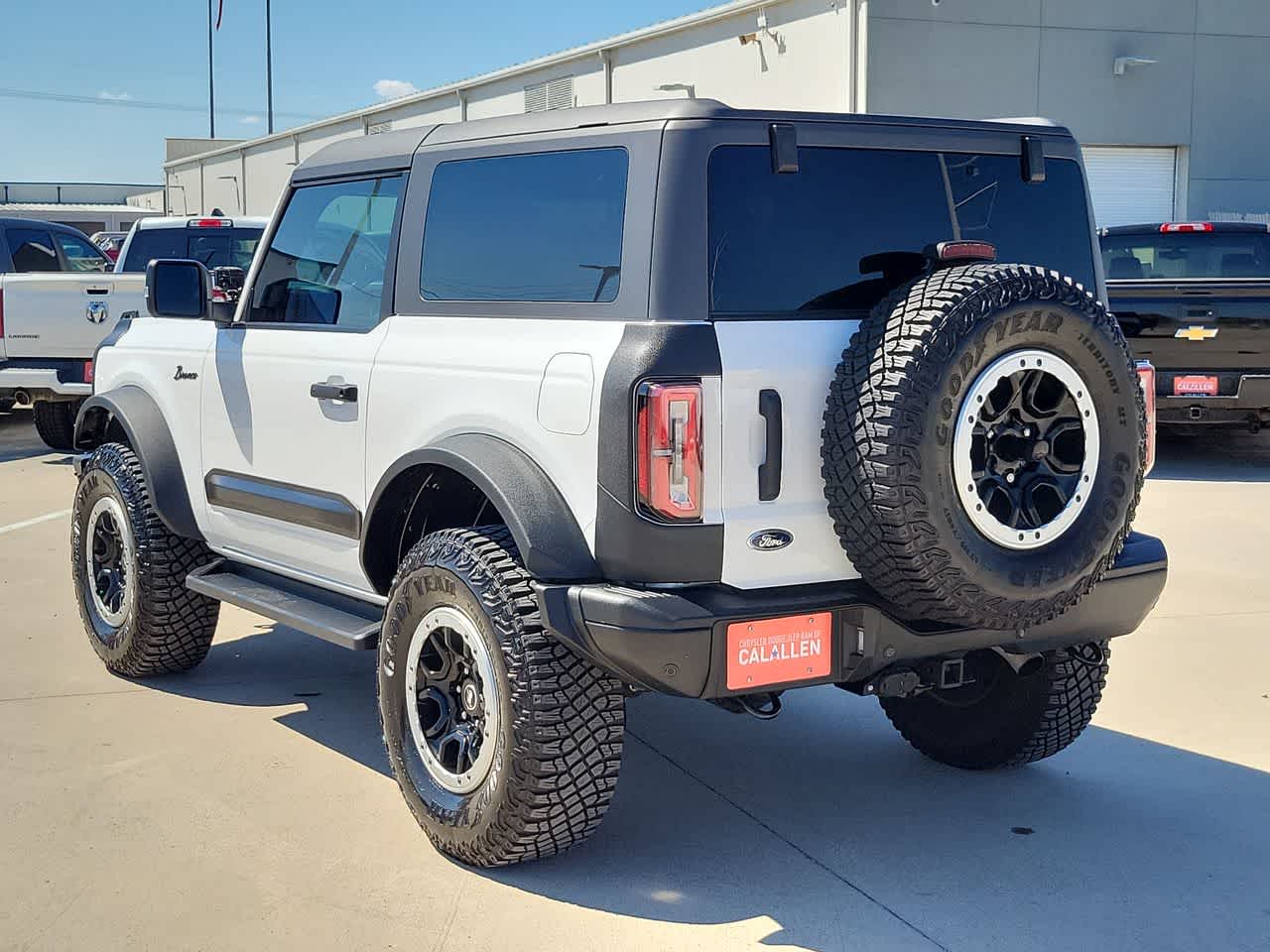 Thumbnail: 2022 Ford Bronco - 12