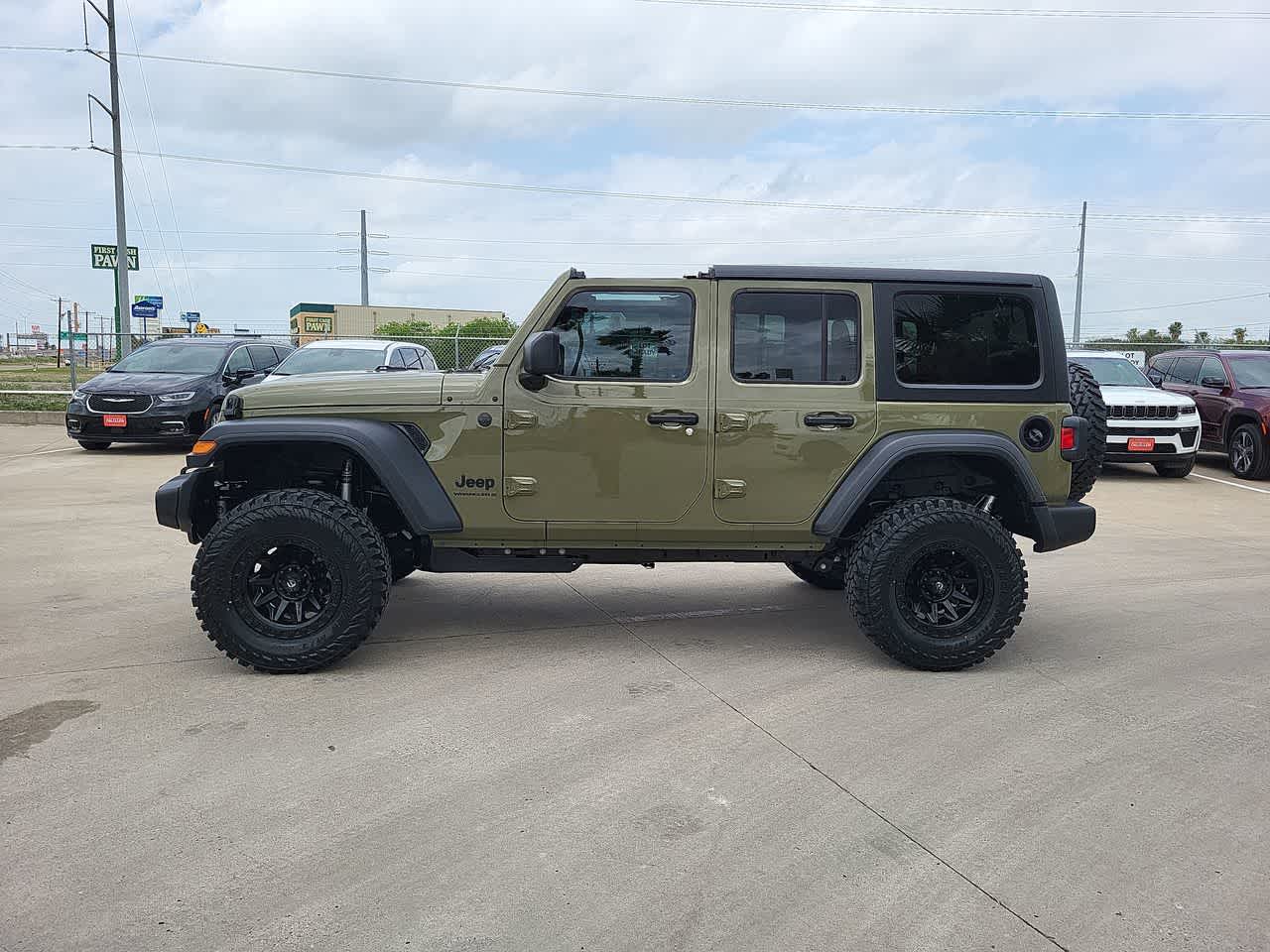 Thumbnail: 2026 Jeep Wrangler - 11