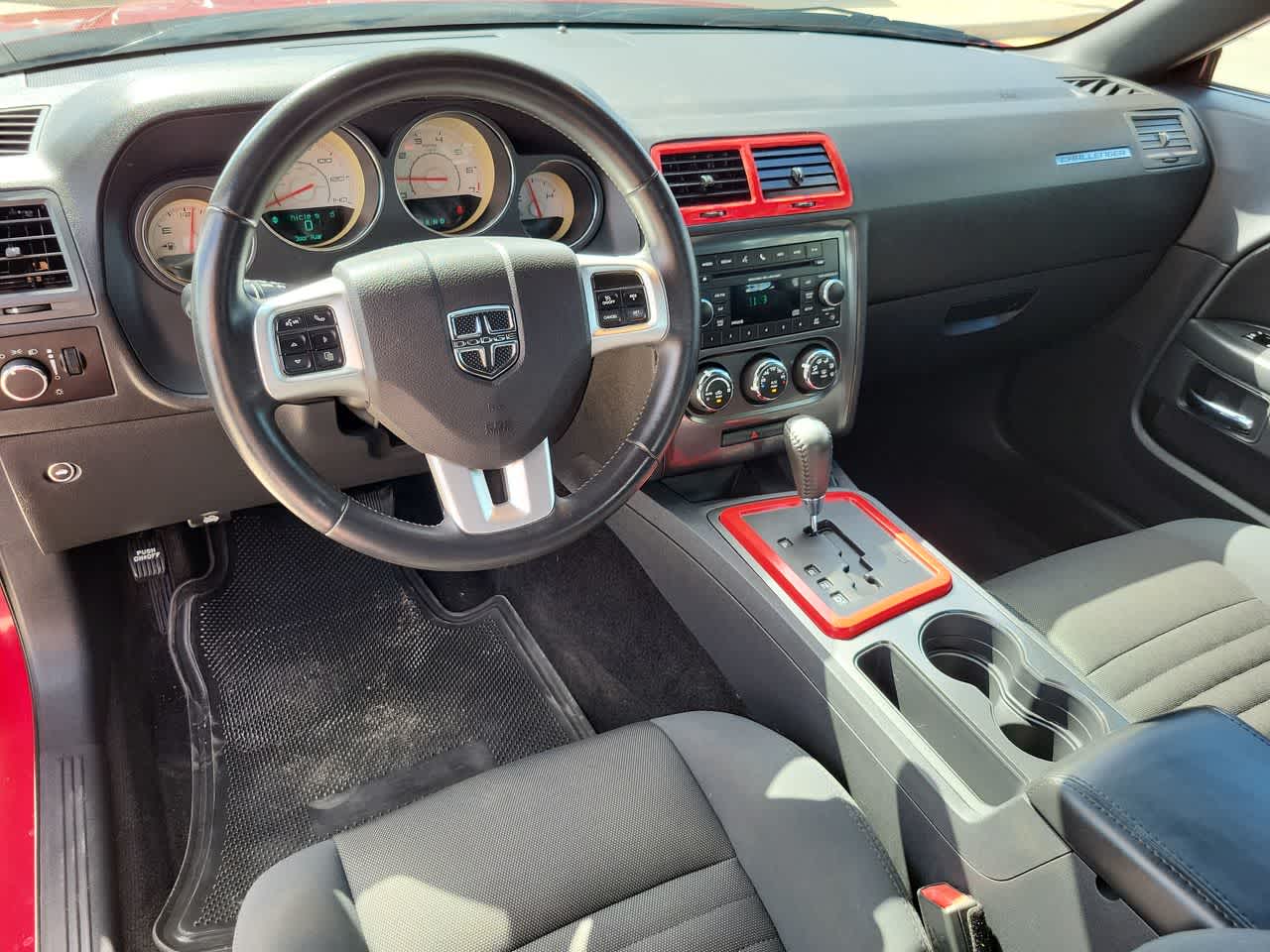 Thumbnail: 2013 Dodge Challenger - 18