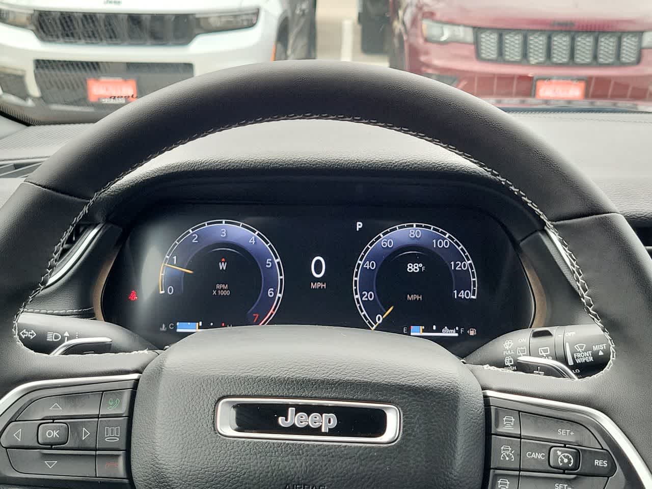 Thumbnail: 2025 Jeep Grand Cherokee - 26