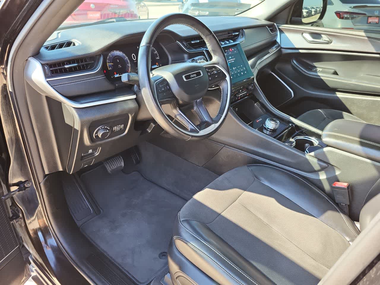 Thumbnail: 2021 Jeep Grand Cherokee L - 10