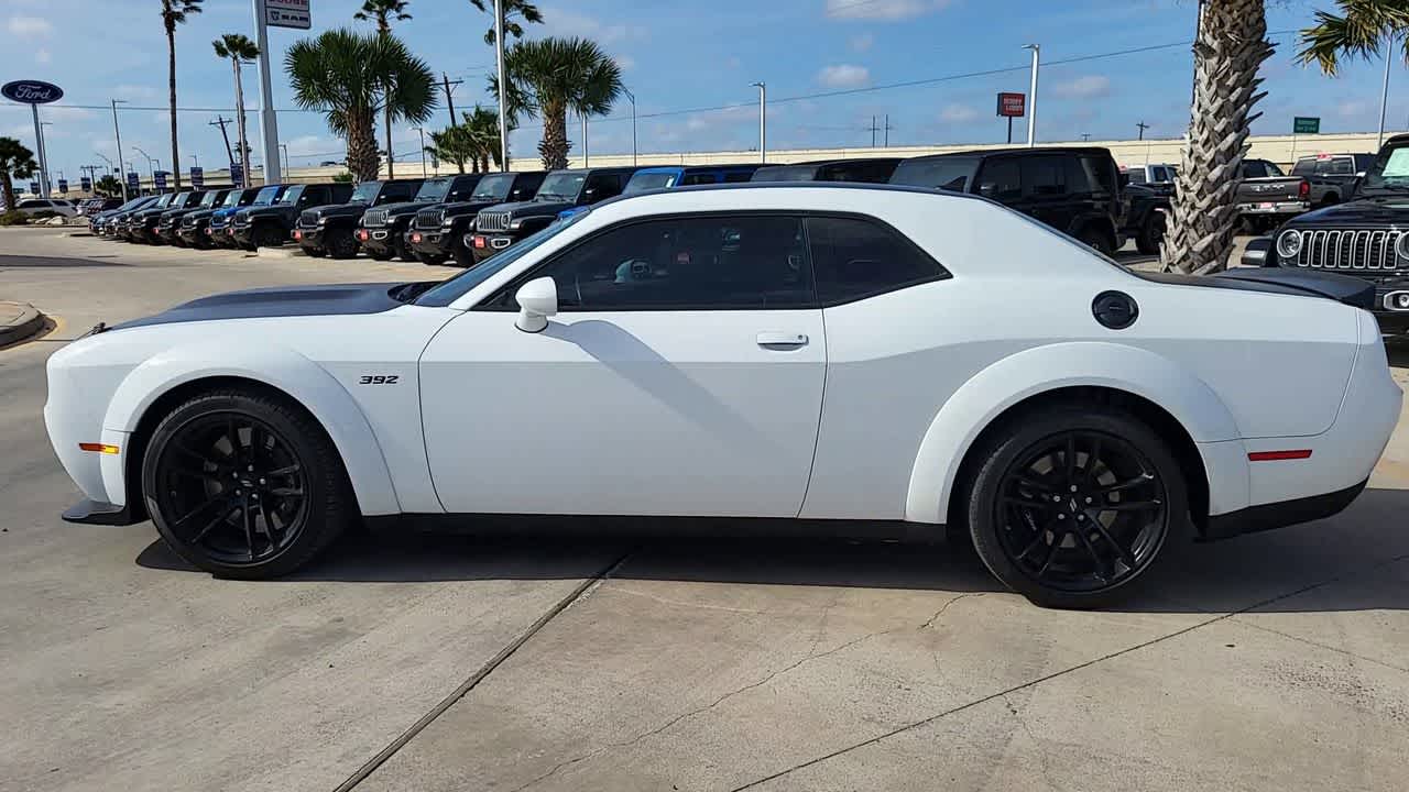 Thumbnail: 2022 Dodge Challenger - 5