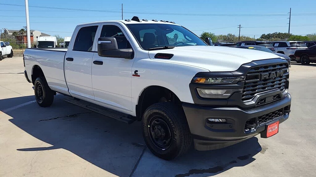New 2026 Ram 2500 TRADESMAN CREW CAB 4X4 8' BOX Pickup