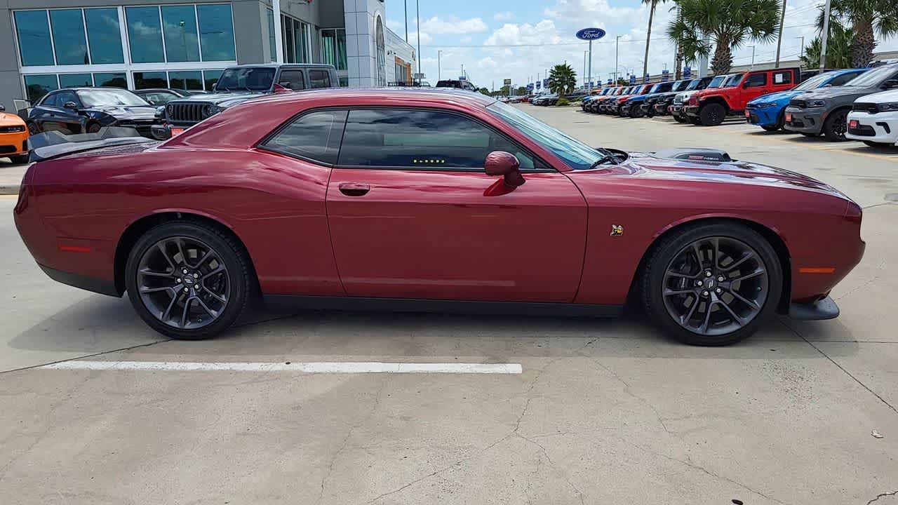 Thumbnail: 2023 Dodge Challenger - 9