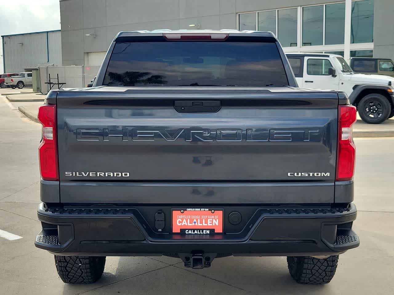 Thumbnail: 2022 Chevrolet Silverado 1500 - 13