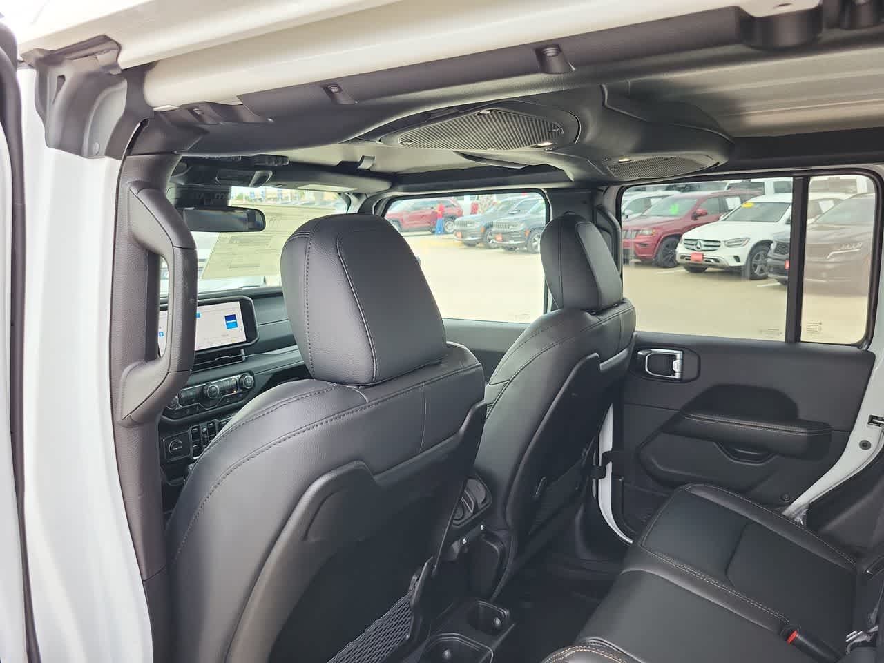 Thumbnail: 2025 Jeep Gladiator - 20