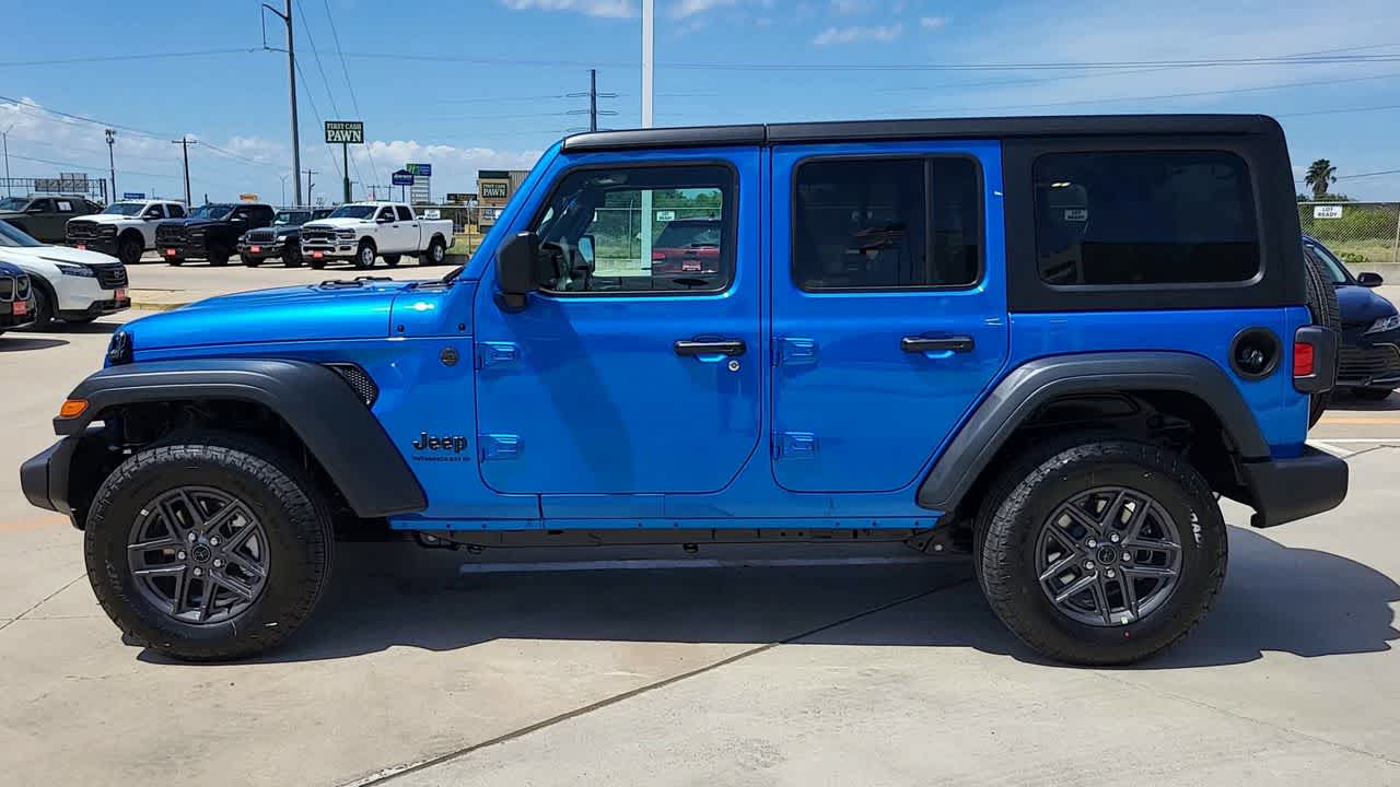 Thumbnail: 2025 Jeep Wrangler - 5