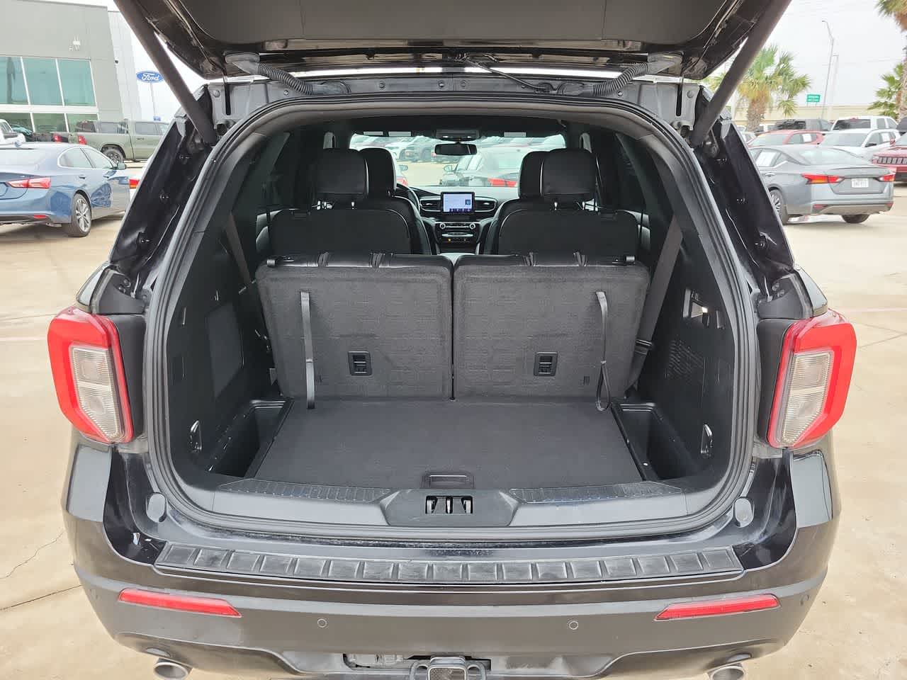 Thumbnail: 2023 Ford Explorer - 27