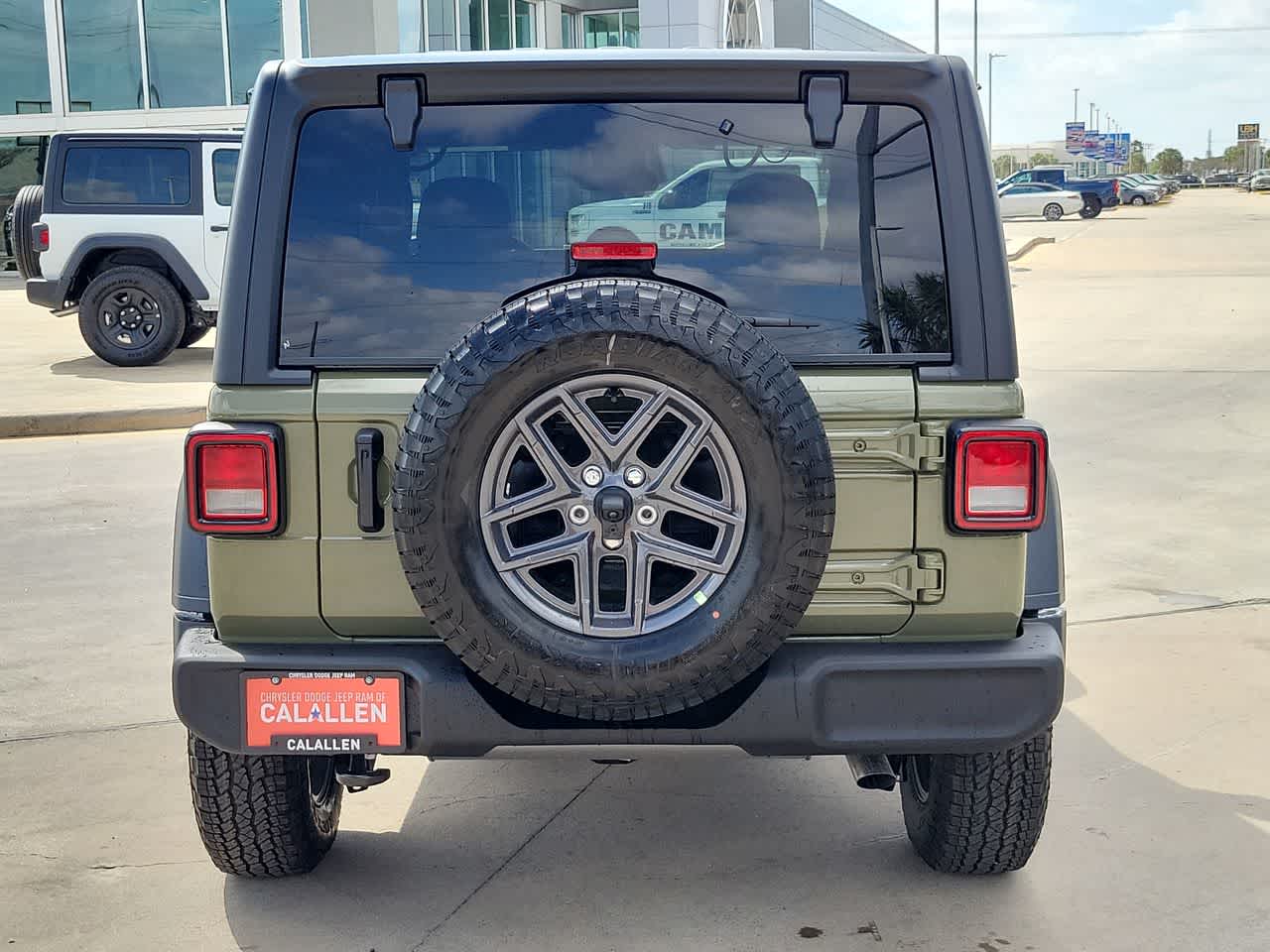 Thumbnail: 2026 Jeep Wrangler - 13