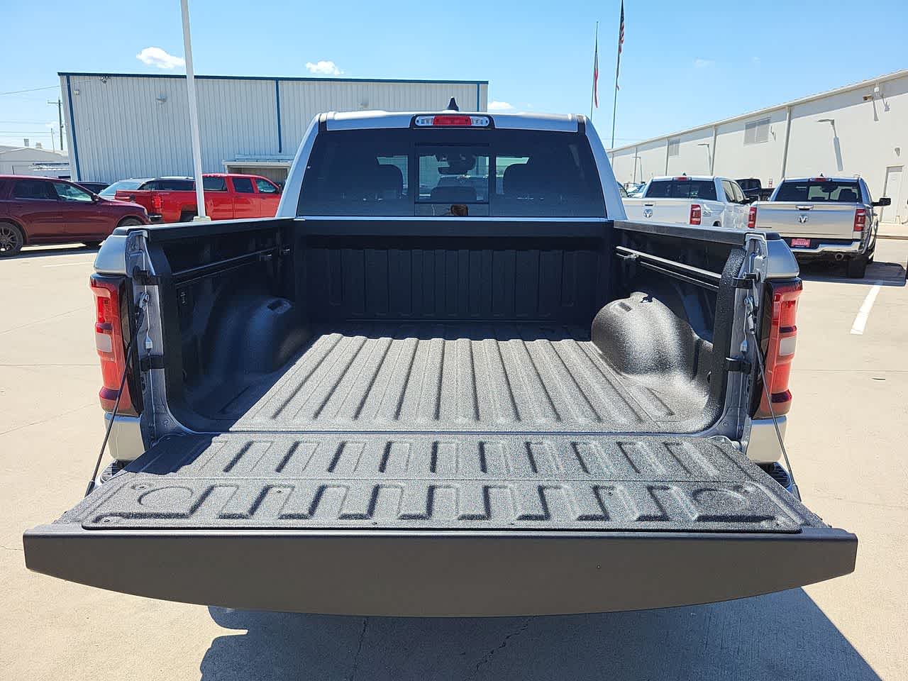 Thumbnail: 2026 RAM 1500 - 27