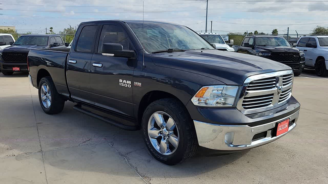 2016 Ram 1500 SLT photo 2