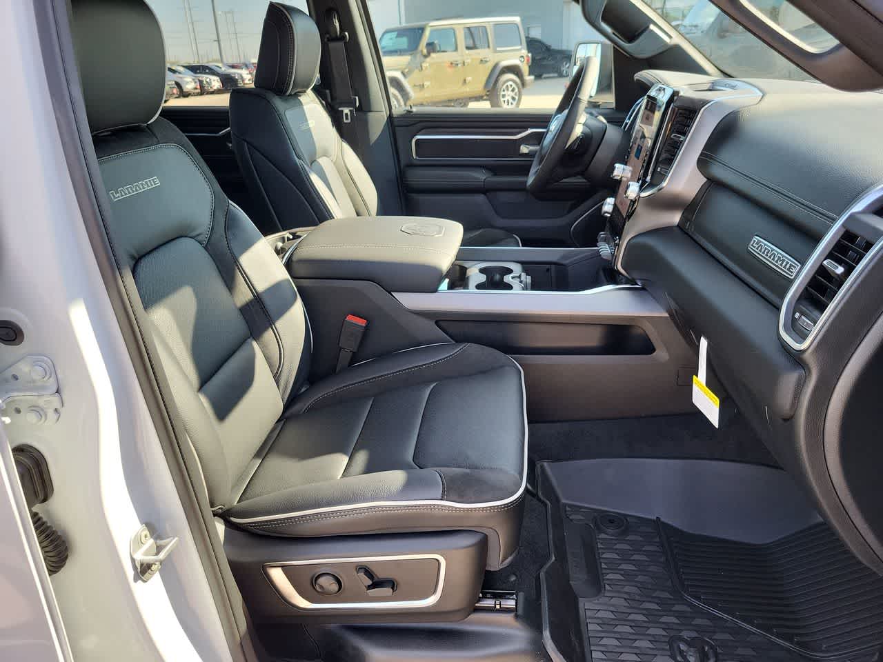 Thumbnail: 2026 RAM 1500 - 22