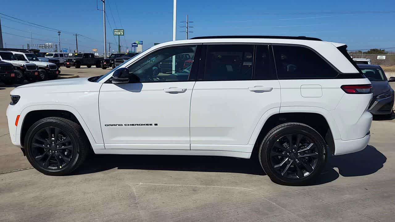 Thumbnail: 2026 Jeep Grand Cherokee - 5