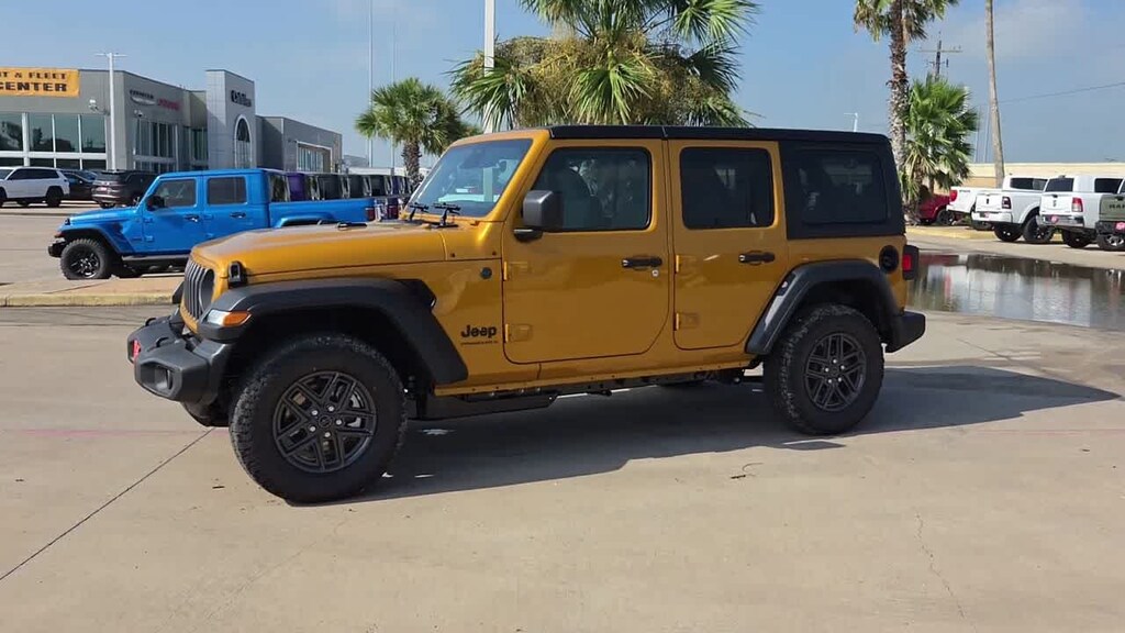 New 2026 Jeep Wrangler 4-DOOR SPORT S Sport Utility