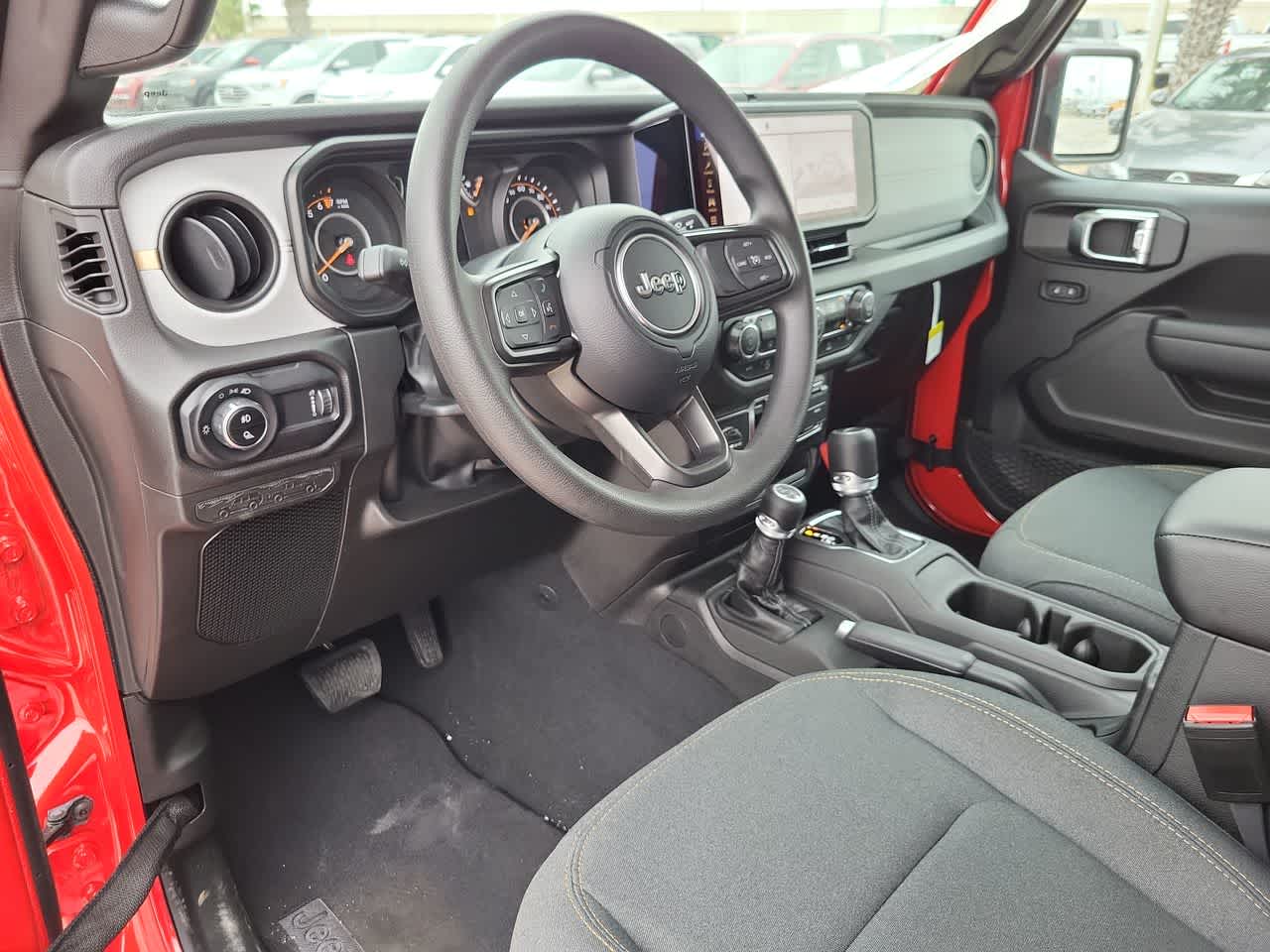 Thumbnail: 2025 Jeep Gladiator - 10