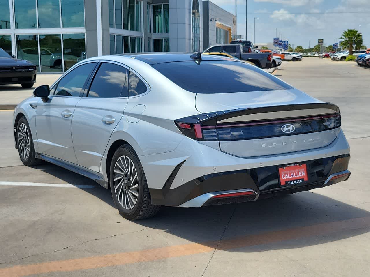 Thumbnail: 2024 Hyundai Sonata - 12