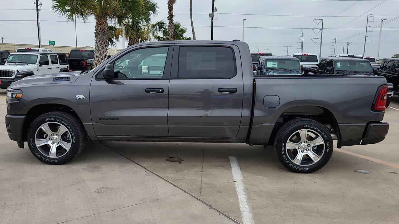 Thumbnail: 2026 RAM 1500 - 6