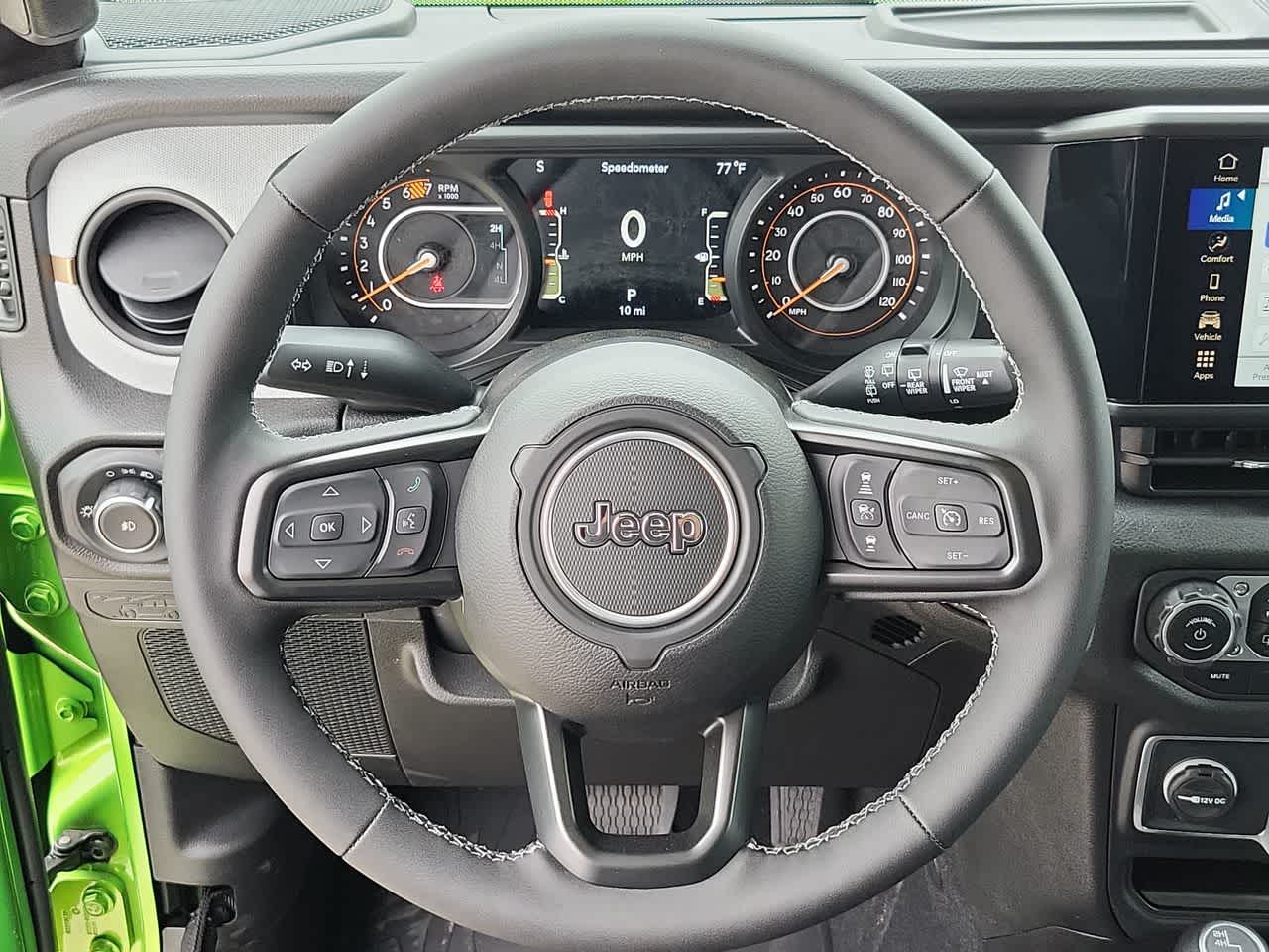 Thumbnail: 2025 Jeep Wrangler - 23