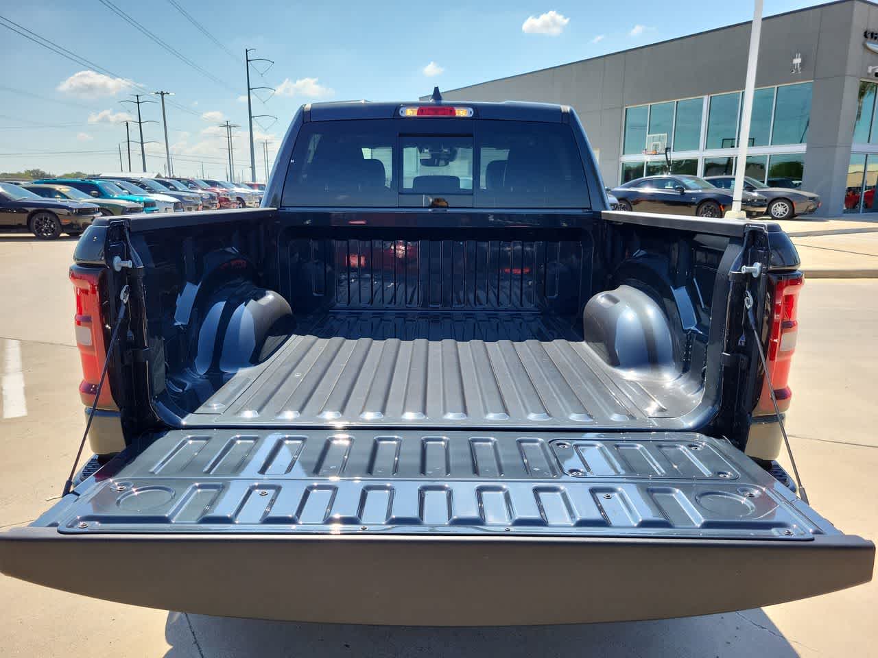 Thumbnail: 2026 RAM 1500 - 27