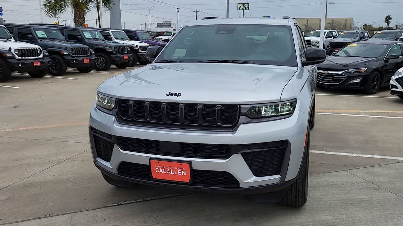 Thumbnail: 2026 Jeep Grand Cherokee - 3