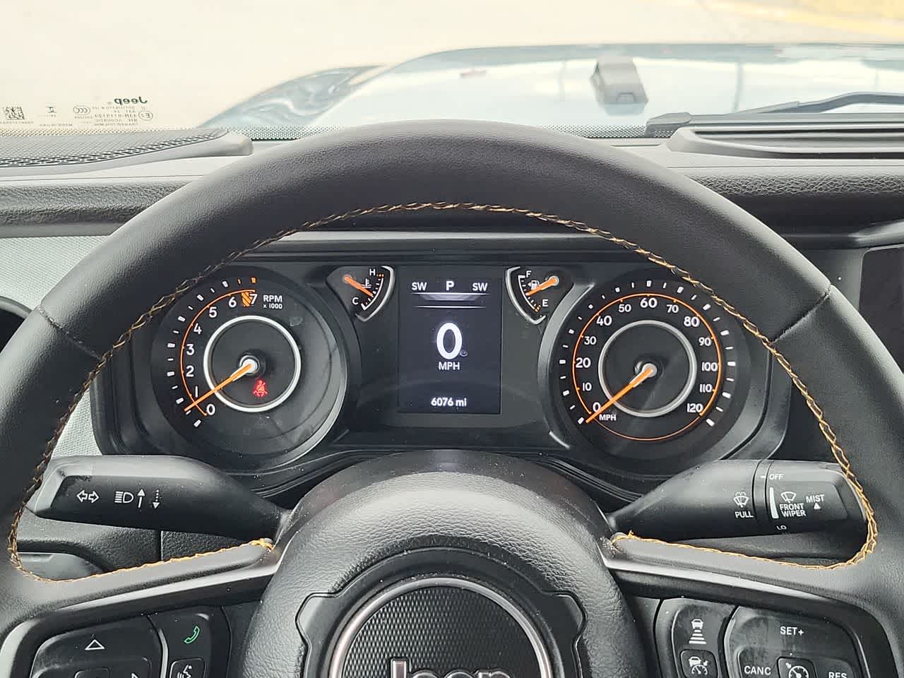 Thumbnail: 2025 Jeep Gladiator - 26