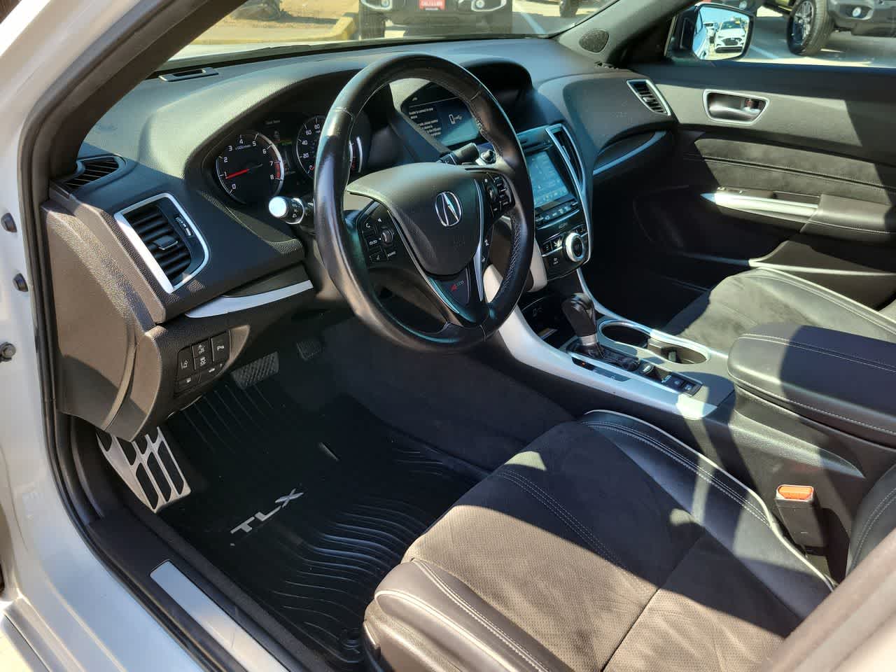 Thumbnail: 2020 Acura TLX - 10