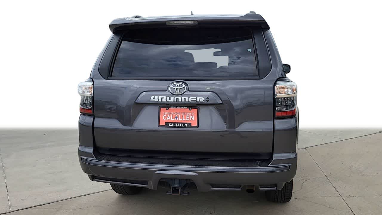 Thumbnail: 2023 Toyota 4Runner - 7