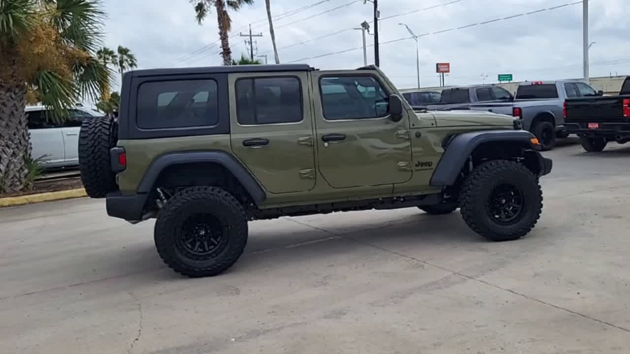 Thumbnail: 2026 Jeep Wrangler - 8