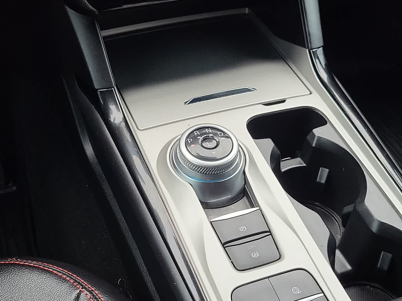 Thumbnail: 2023 Ford Explorer - 25