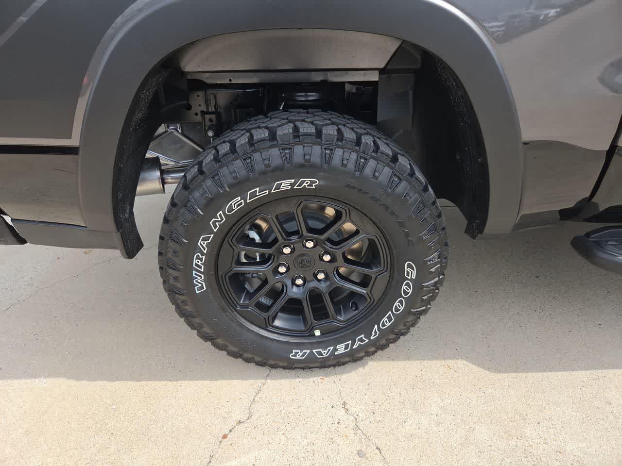 Thumbnail: 2026 RAM 1500 - 16