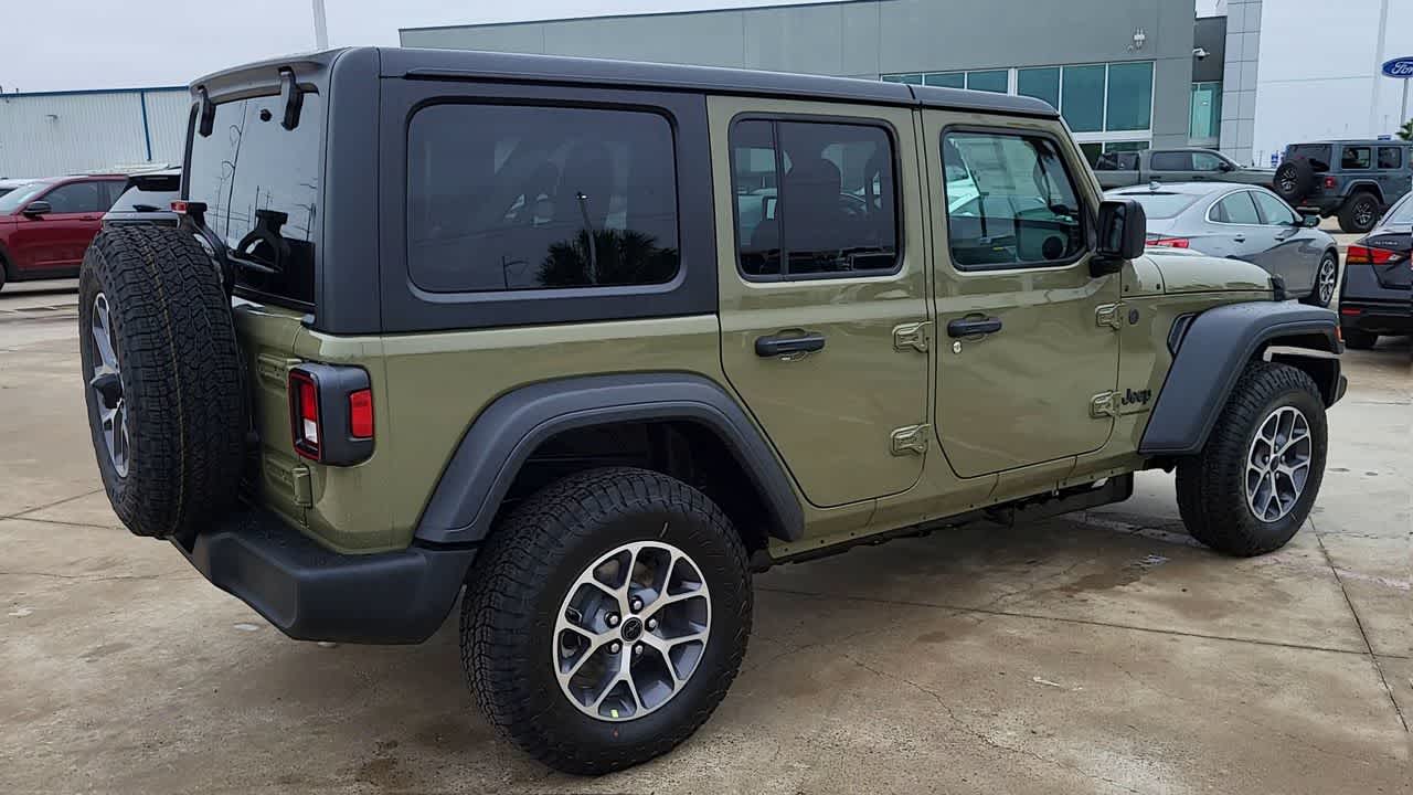 Thumbnail: 2026 Jeep Wrangler - 8