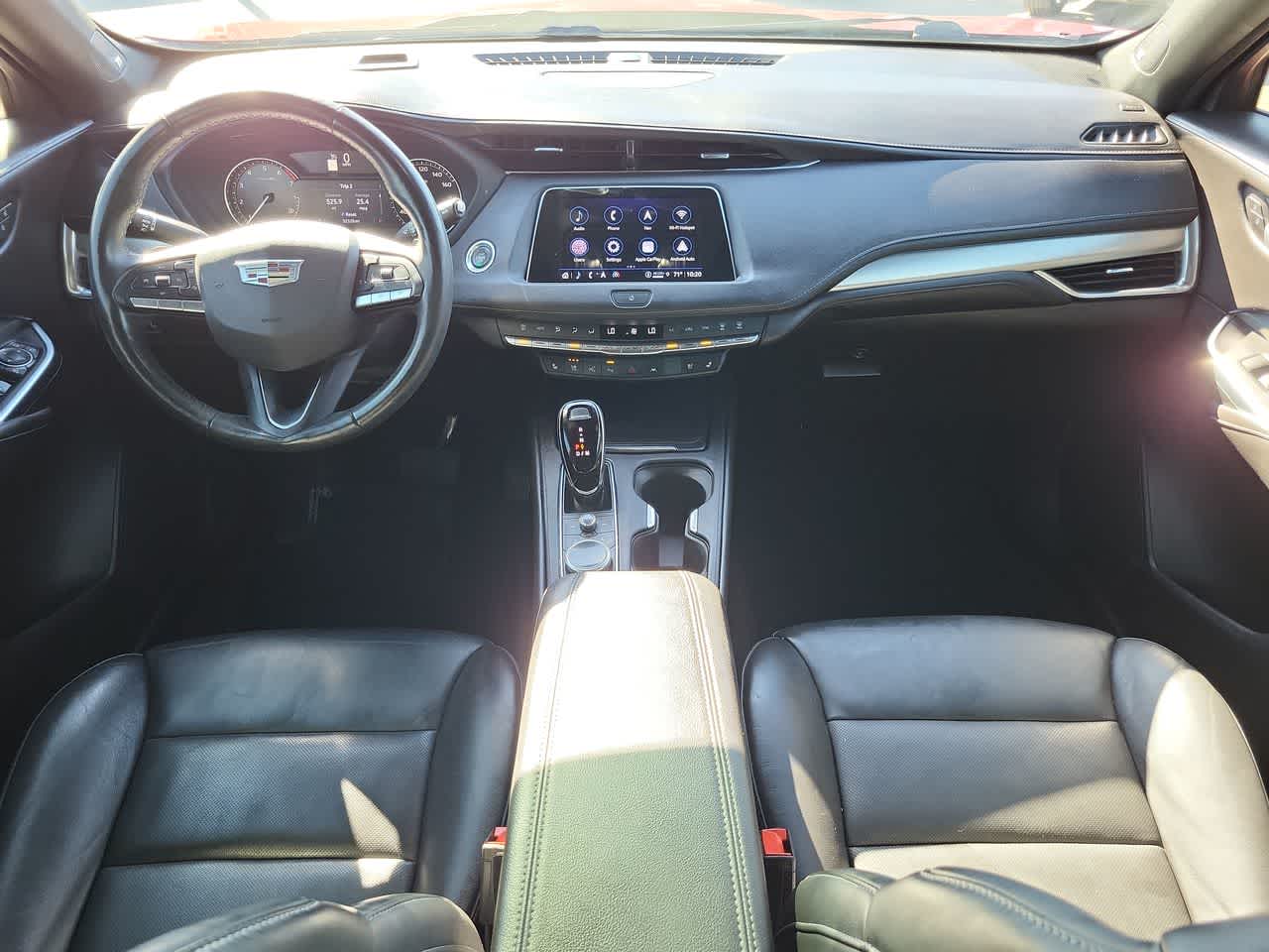 Thumbnail: 2023 Cadillac XT4 - 18