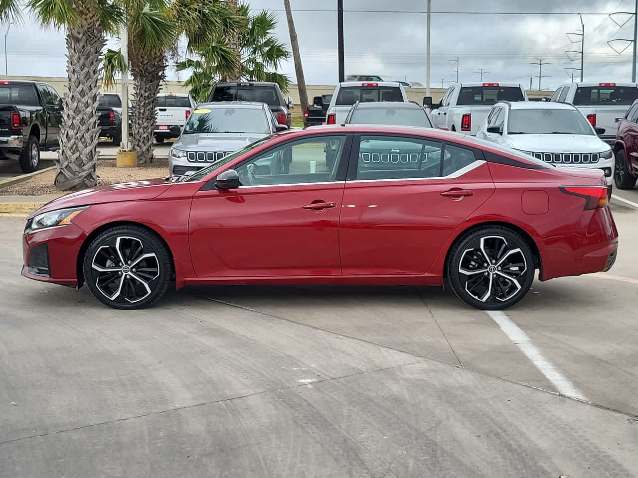 Thumbnail: 2024 Nissan Altima - 11