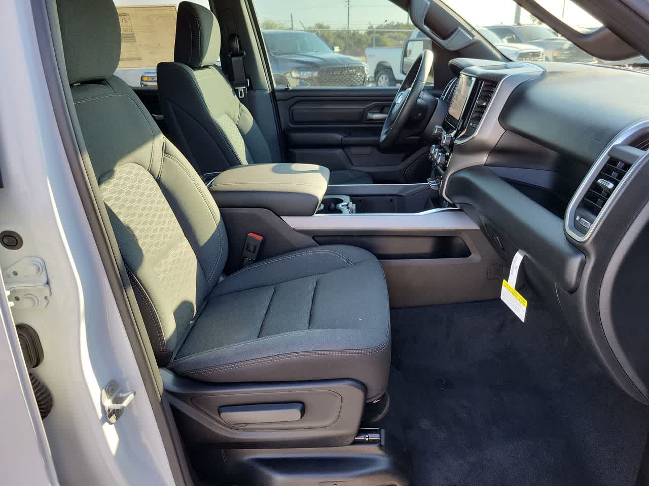 Thumbnail: 2025 RAM 1500 - 22