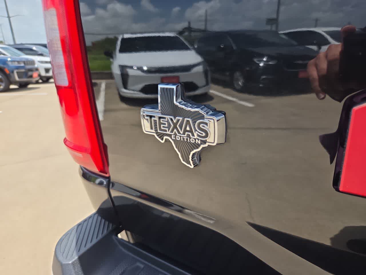 Thumbnail: 2022 Ford F-150 - 15