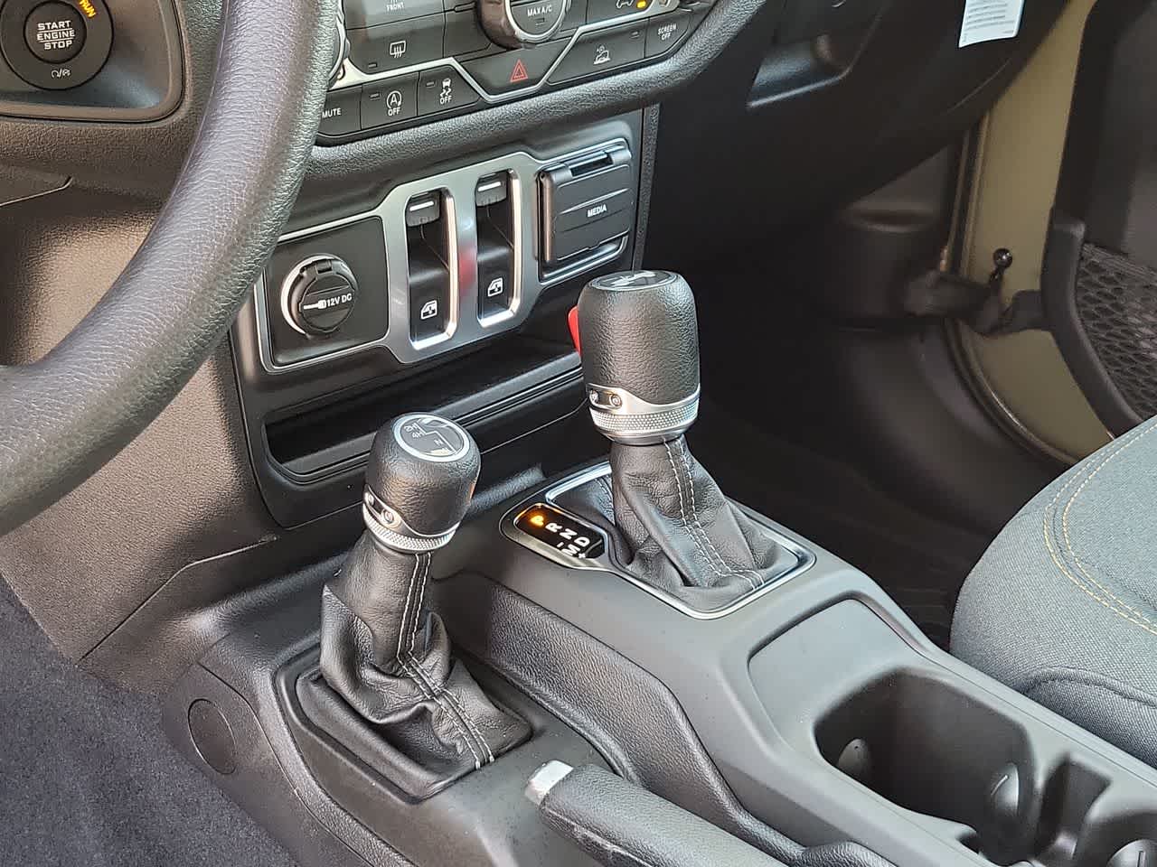 Thumbnail: 2026 Jeep Wrangler - 25