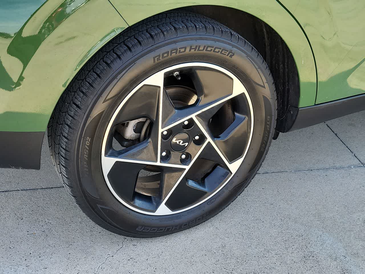 Thumbnail: 2023 Kia Soul - 16