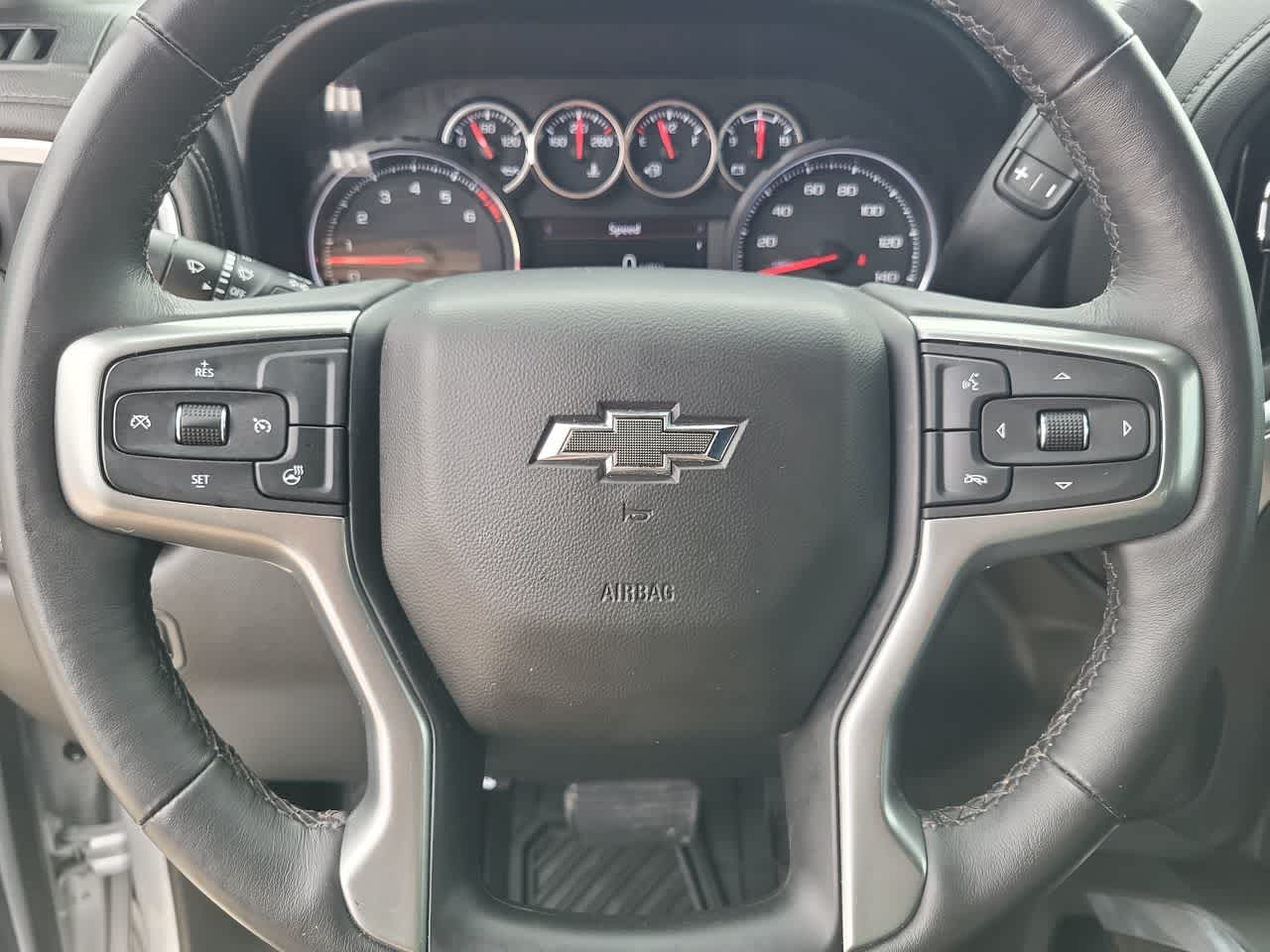 Thumbnail: 2022 Chevrolet Silverado 1500 - 23