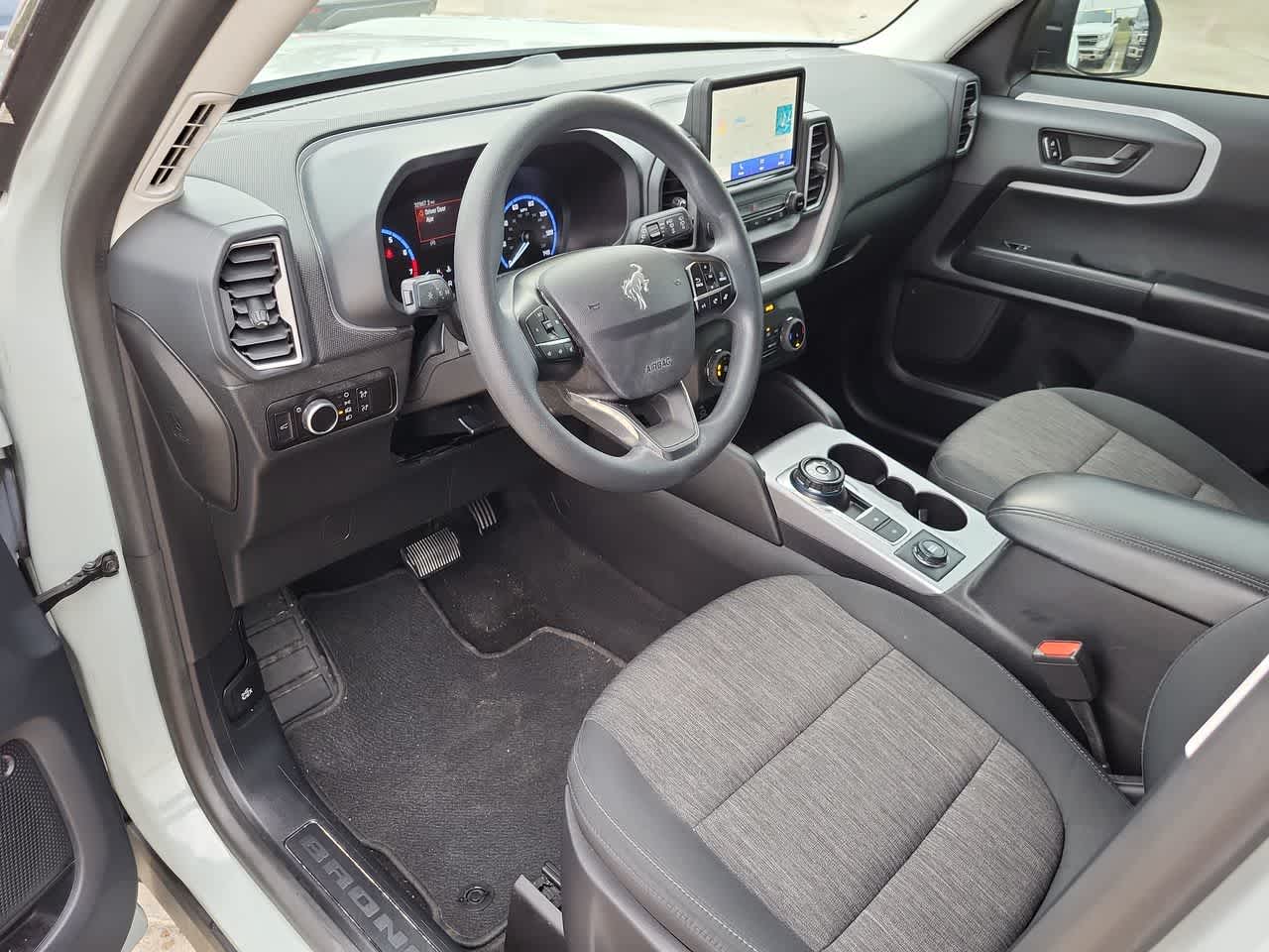 Thumbnail: 2023 Ford Bronco Sport - 10